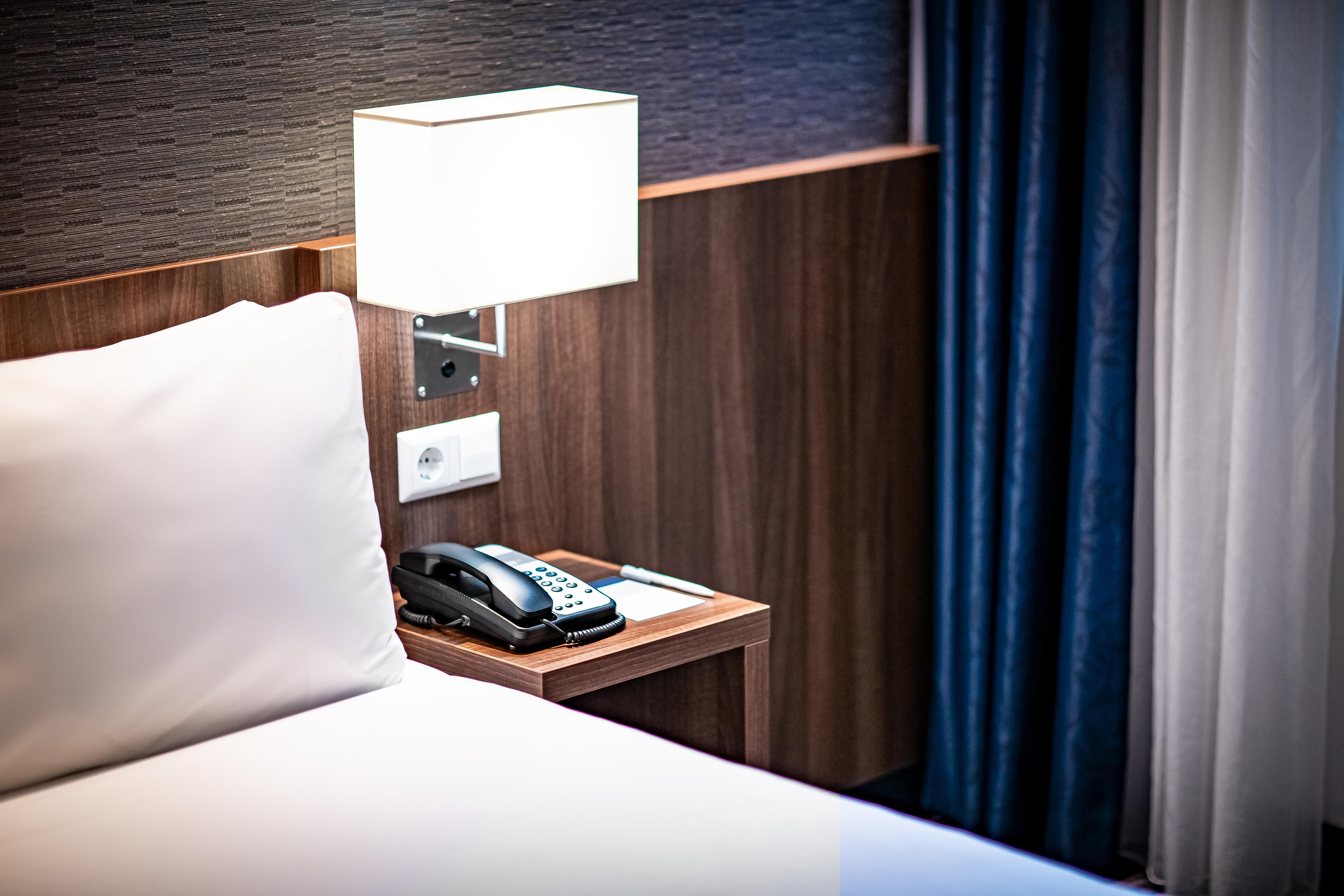 Holiday Inn Express Rotterdam - Central Station By Ihg Eksteriør bilde