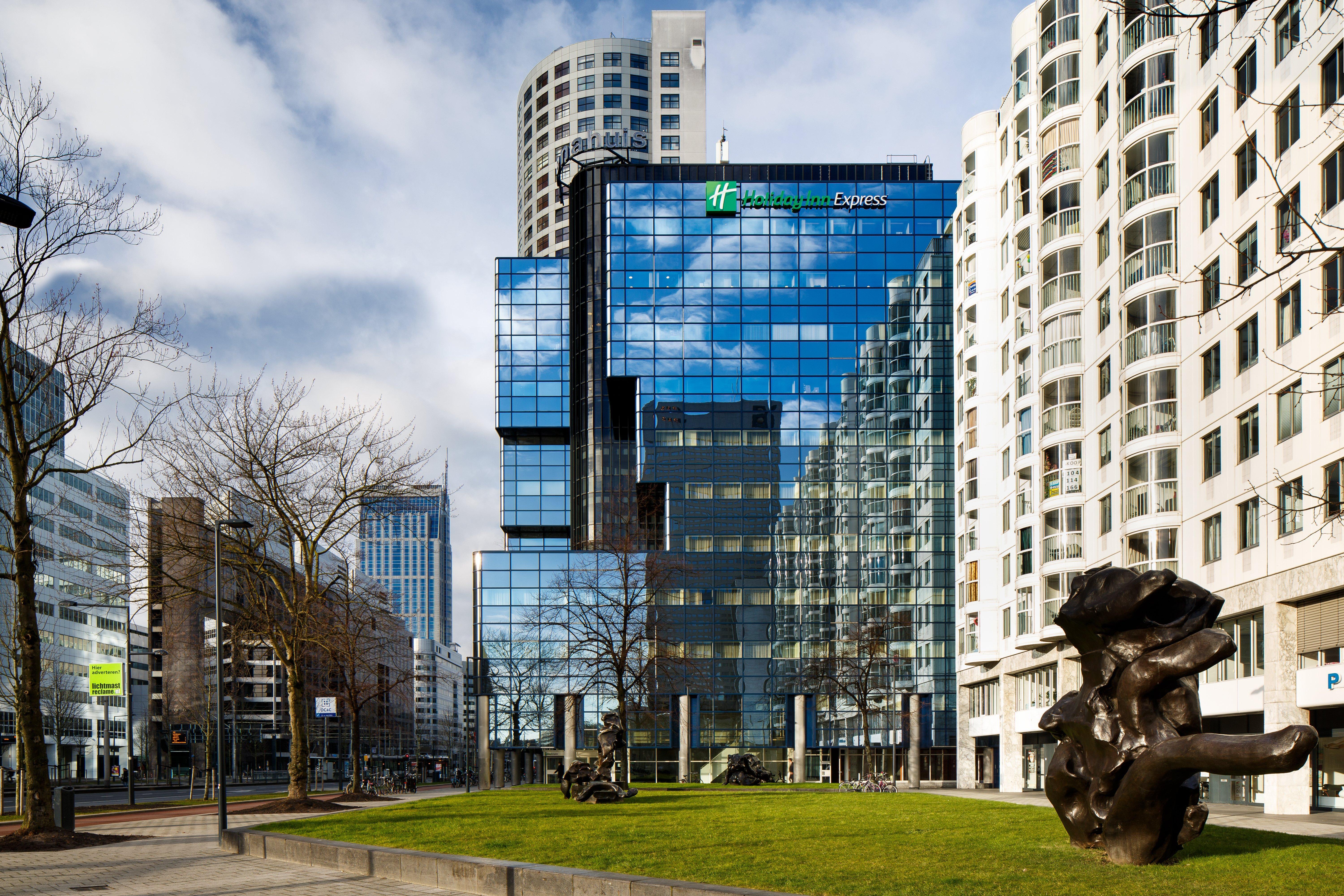 Holiday Inn Express Rotterdam - Central Station By Ihg Eksteriør bilde