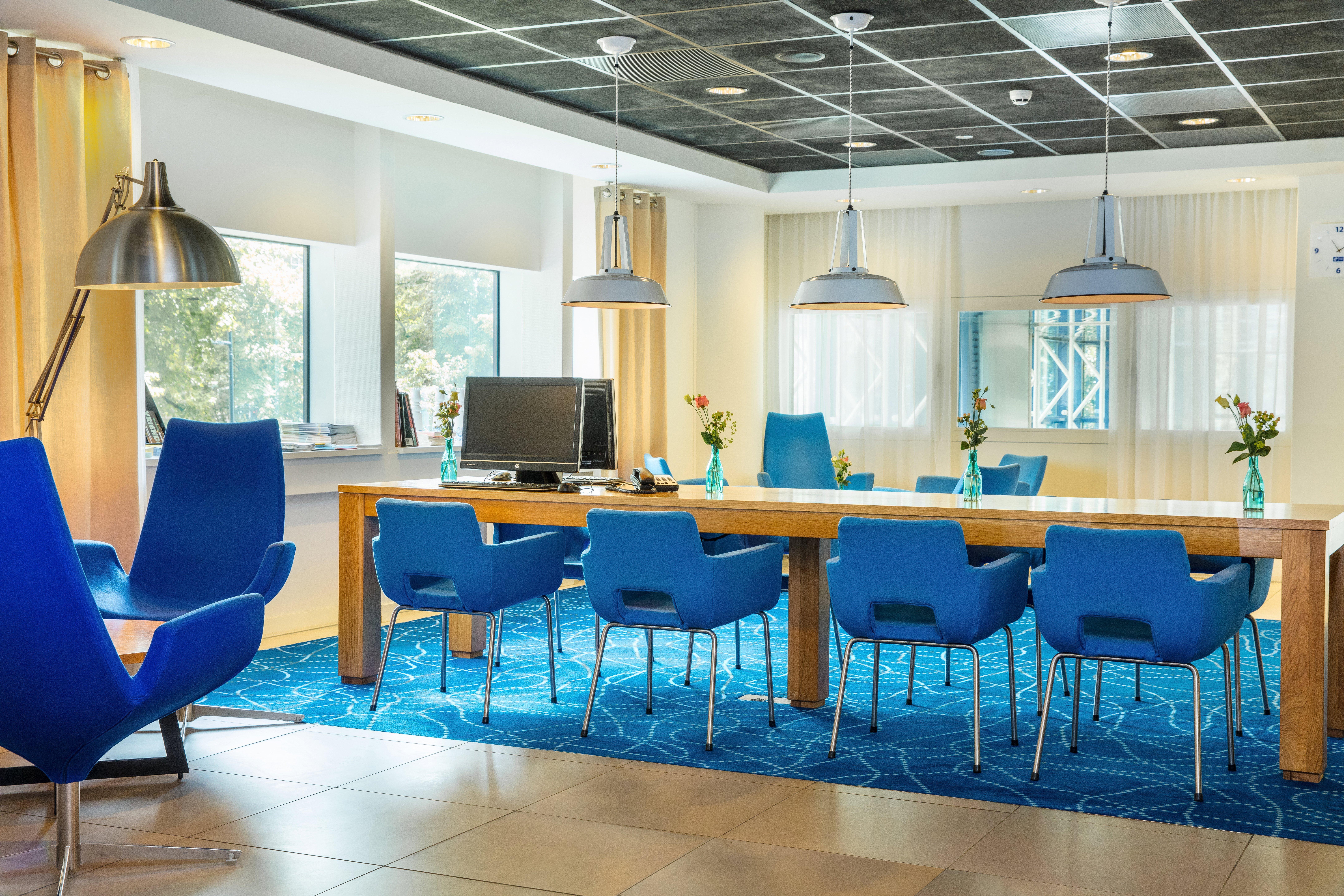 Holiday Inn Express Rotterdam - Central Station By Ihg Eksteriør bilde