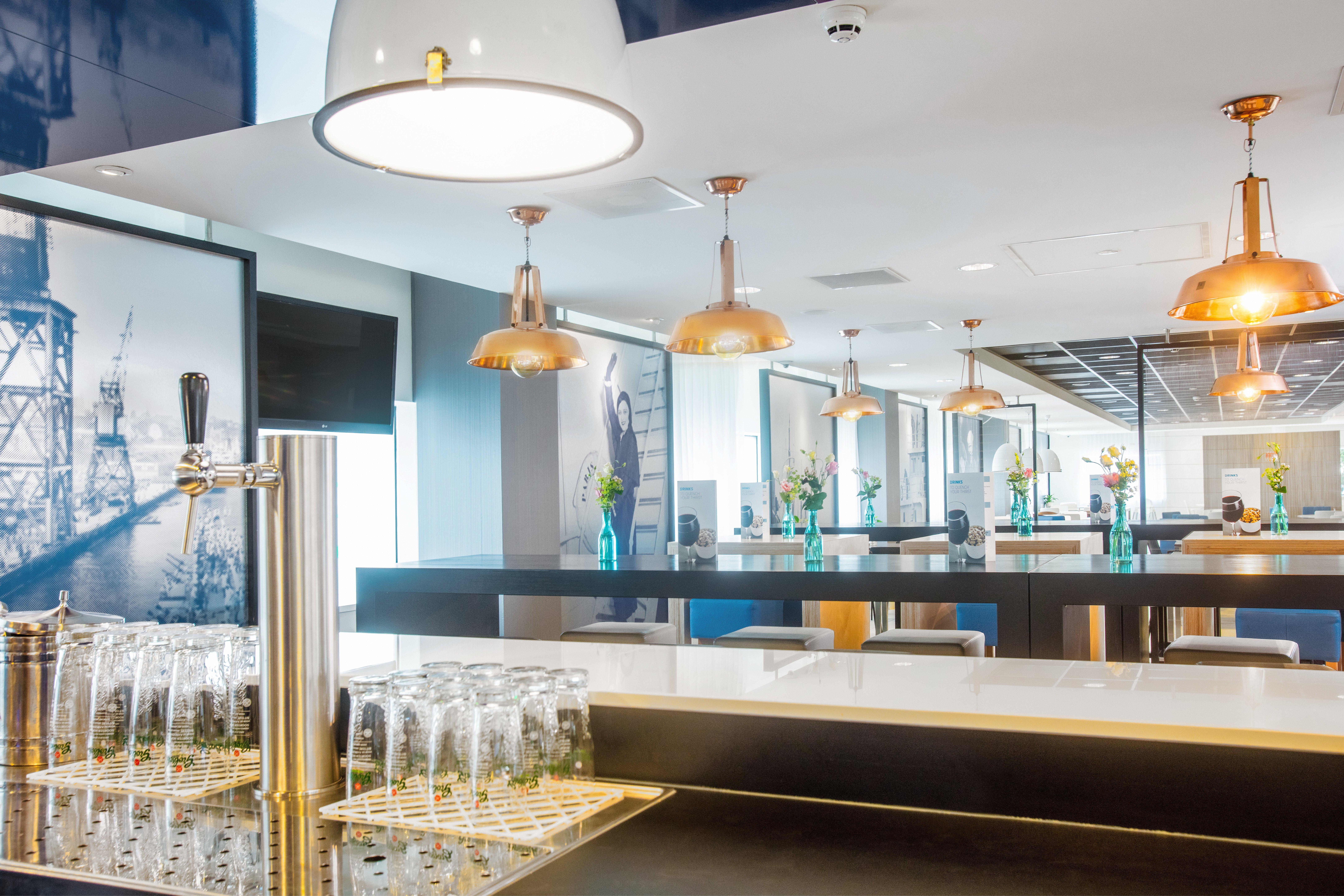 Holiday Inn Express Rotterdam - Central Station By Ihg Eksteriør bilde