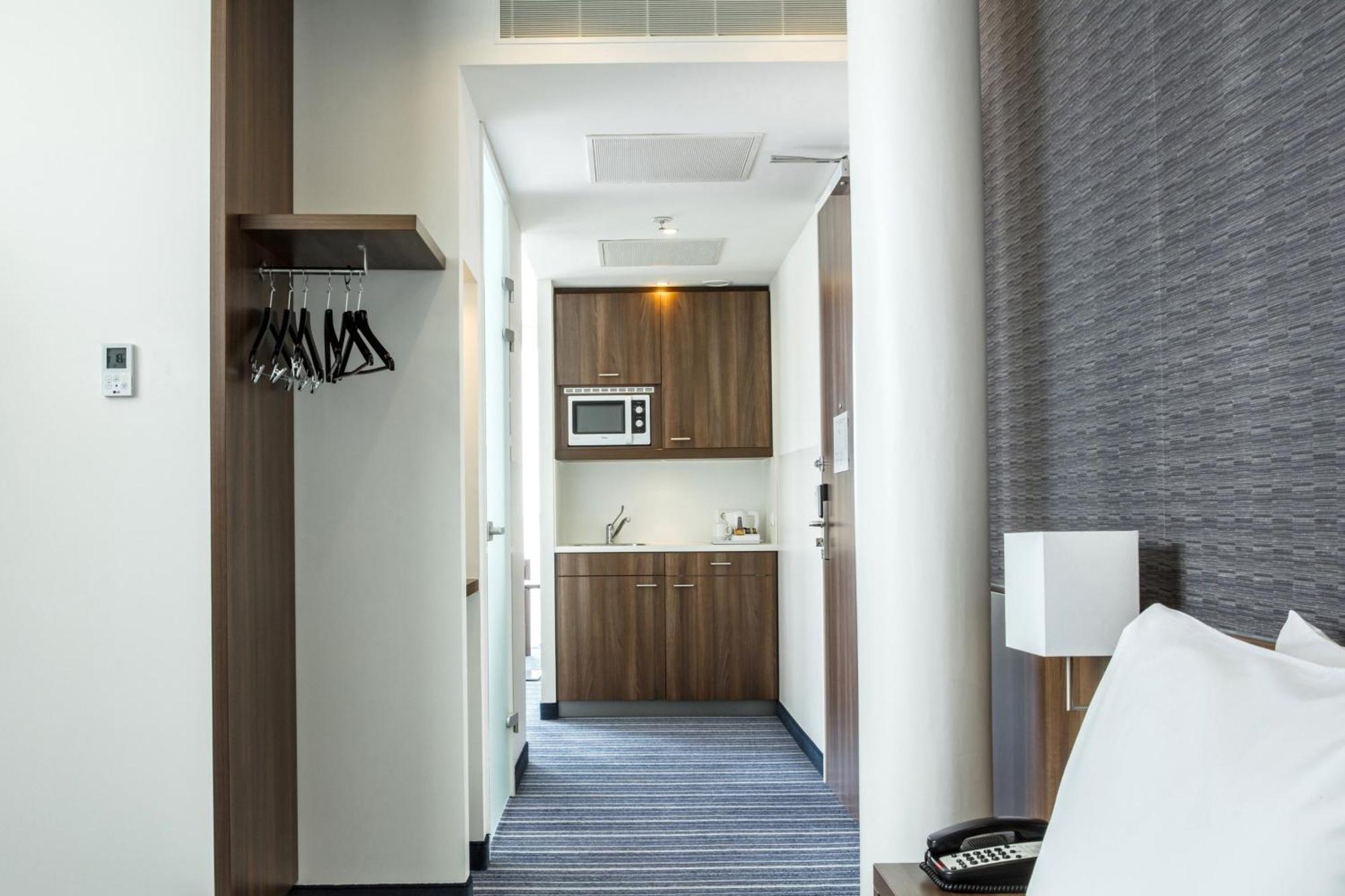 Holiday Inn Express Rotterdam - Central Station By Ihg Eksteriør bilde