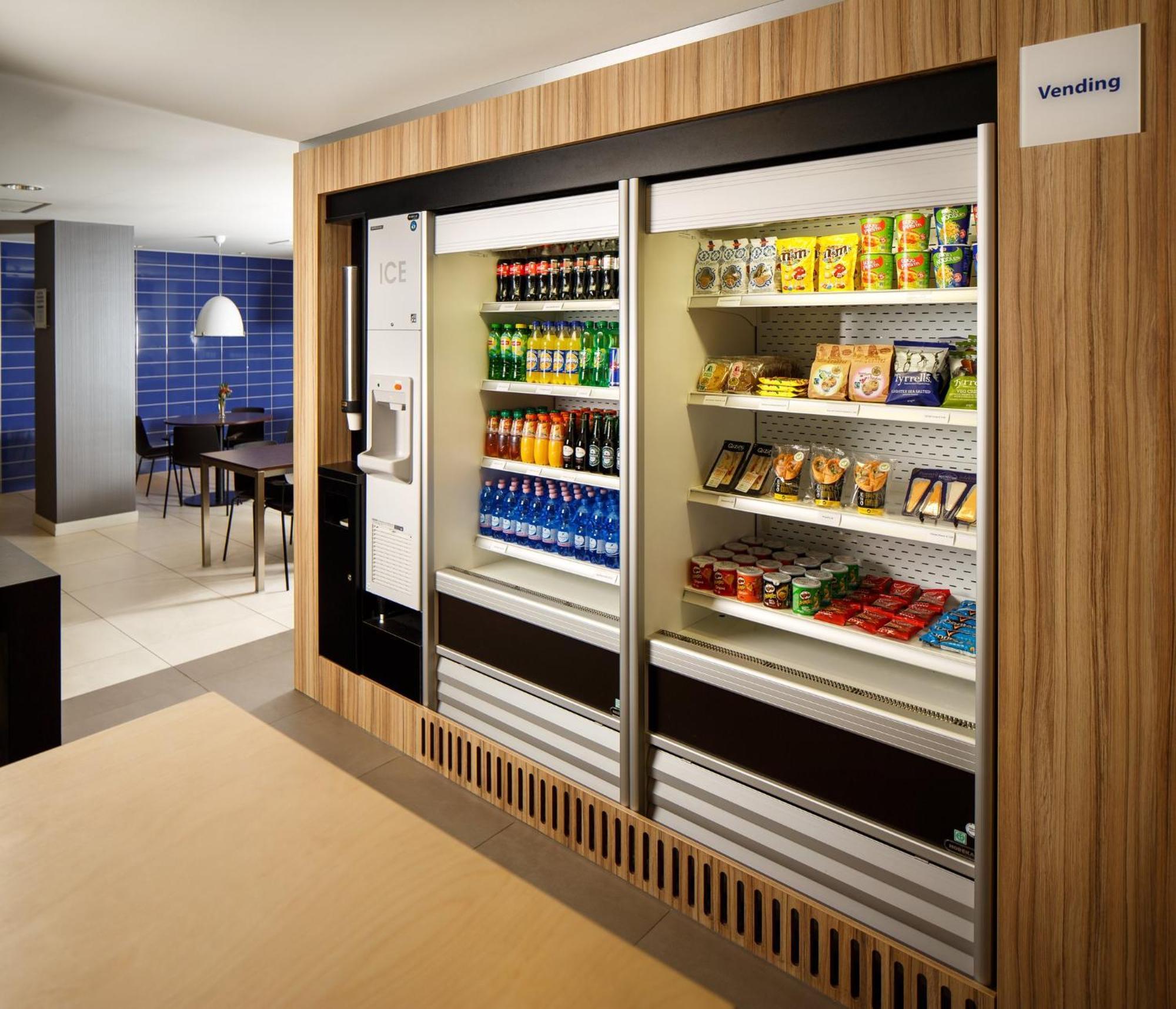 Holiday Inn Express Rotterdam - Central Station By Ihg Eksteriør bilde