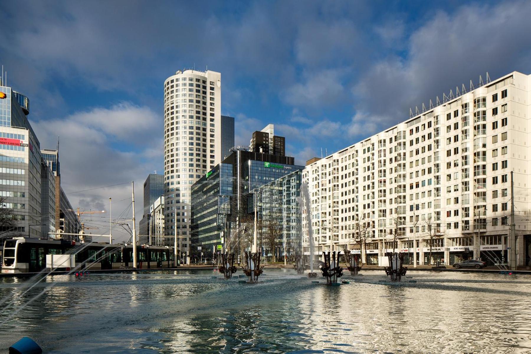 Holiday Inn Express Rotterdam - Central Station By Ihg Eksteriør bilde