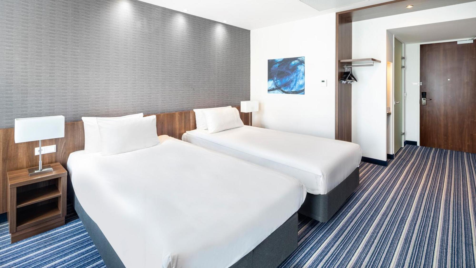 Holiday Inn Express Rotterdam - Central Station By Ihg Eksteriør bilde