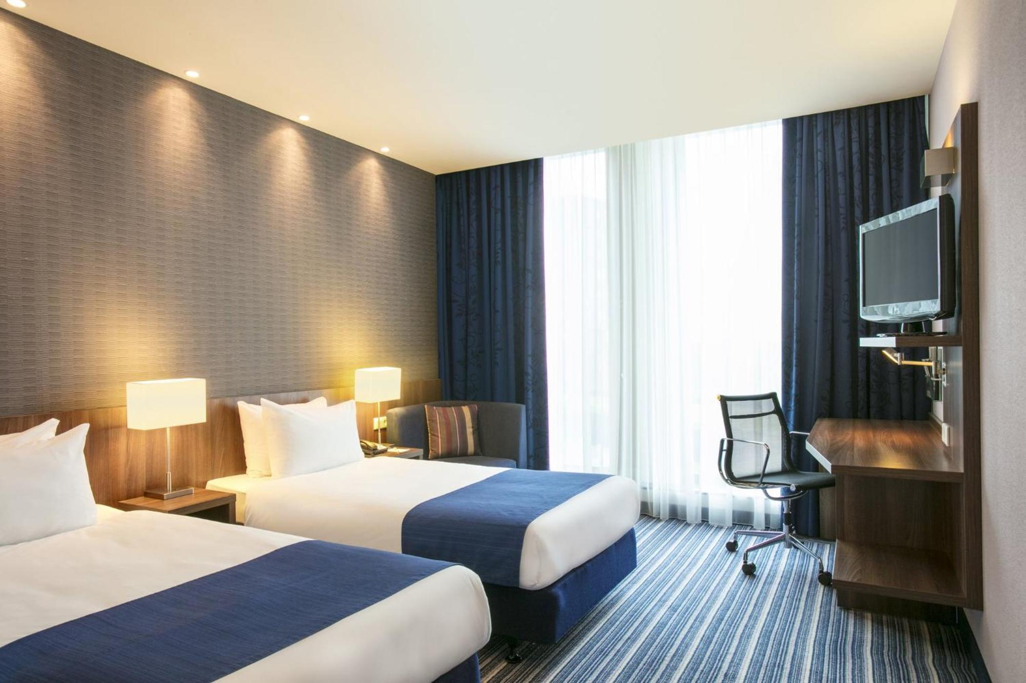 Holiday Inn Express Rotterdam - Central Station By Ihg Eksteriør bilde