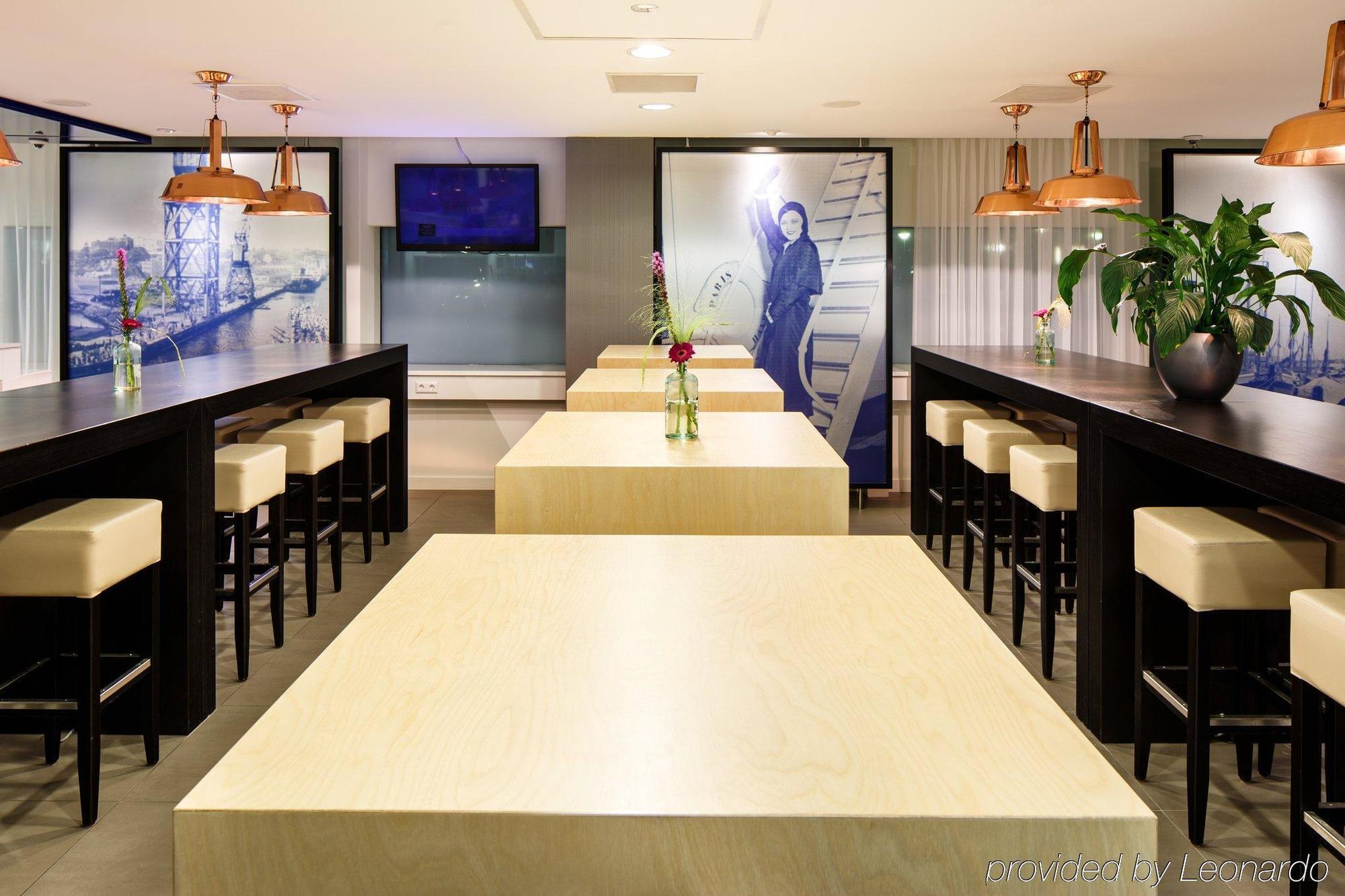 Holiday Inn Express Rotterdam - Central Station By Ihg Eksteriør bilde