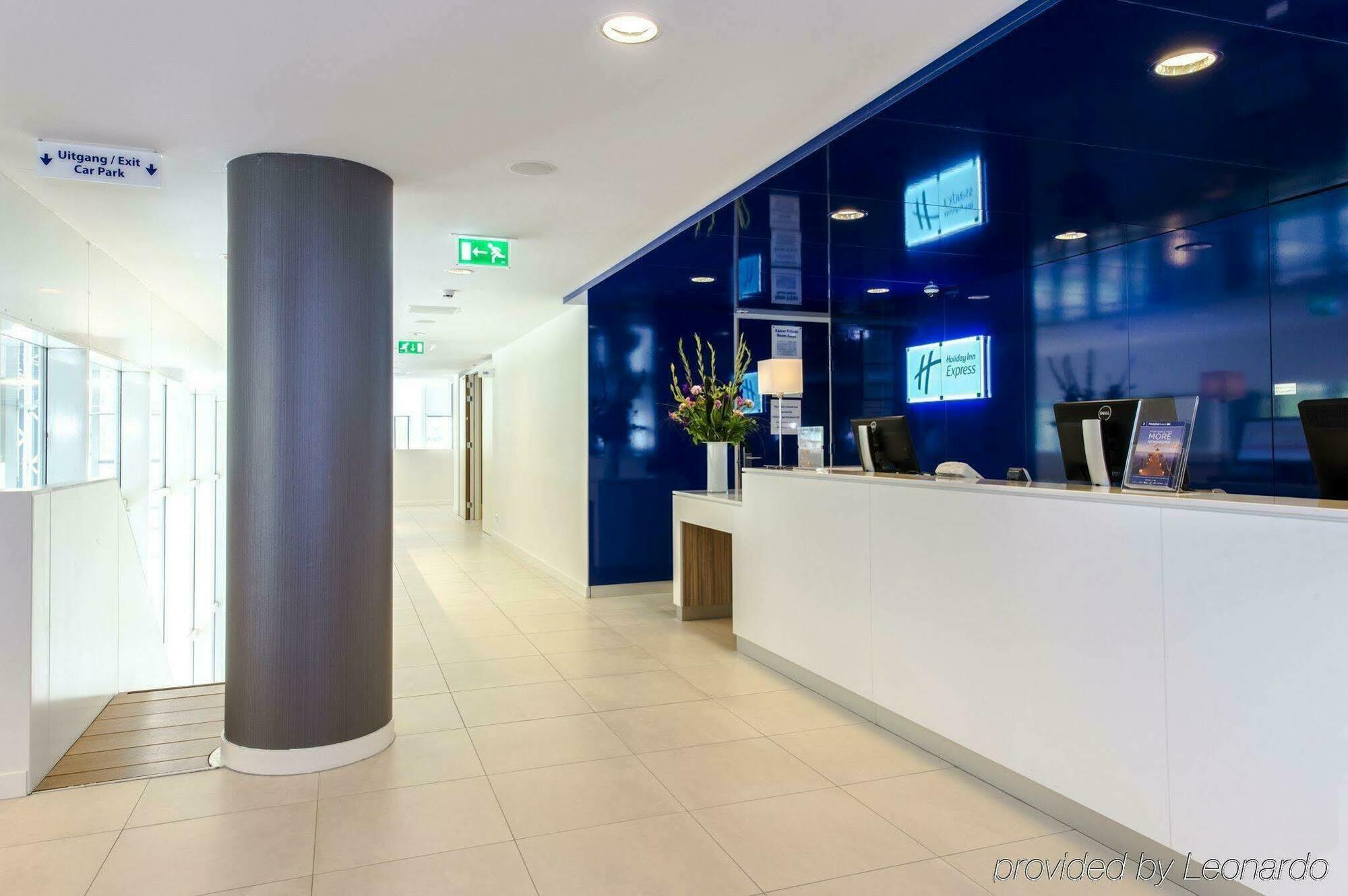 Holiday Inn Express Rotterdam - Central Station By Ihg Eksteriør bilde